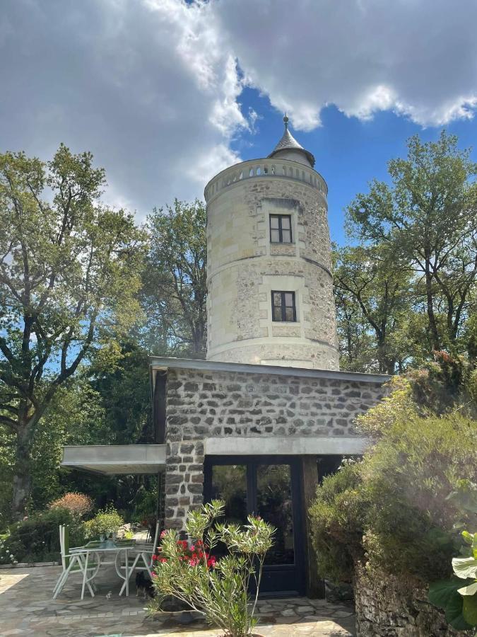 Chambres D'Hotes La Tour De Bellevue Saumur Kültér fotó