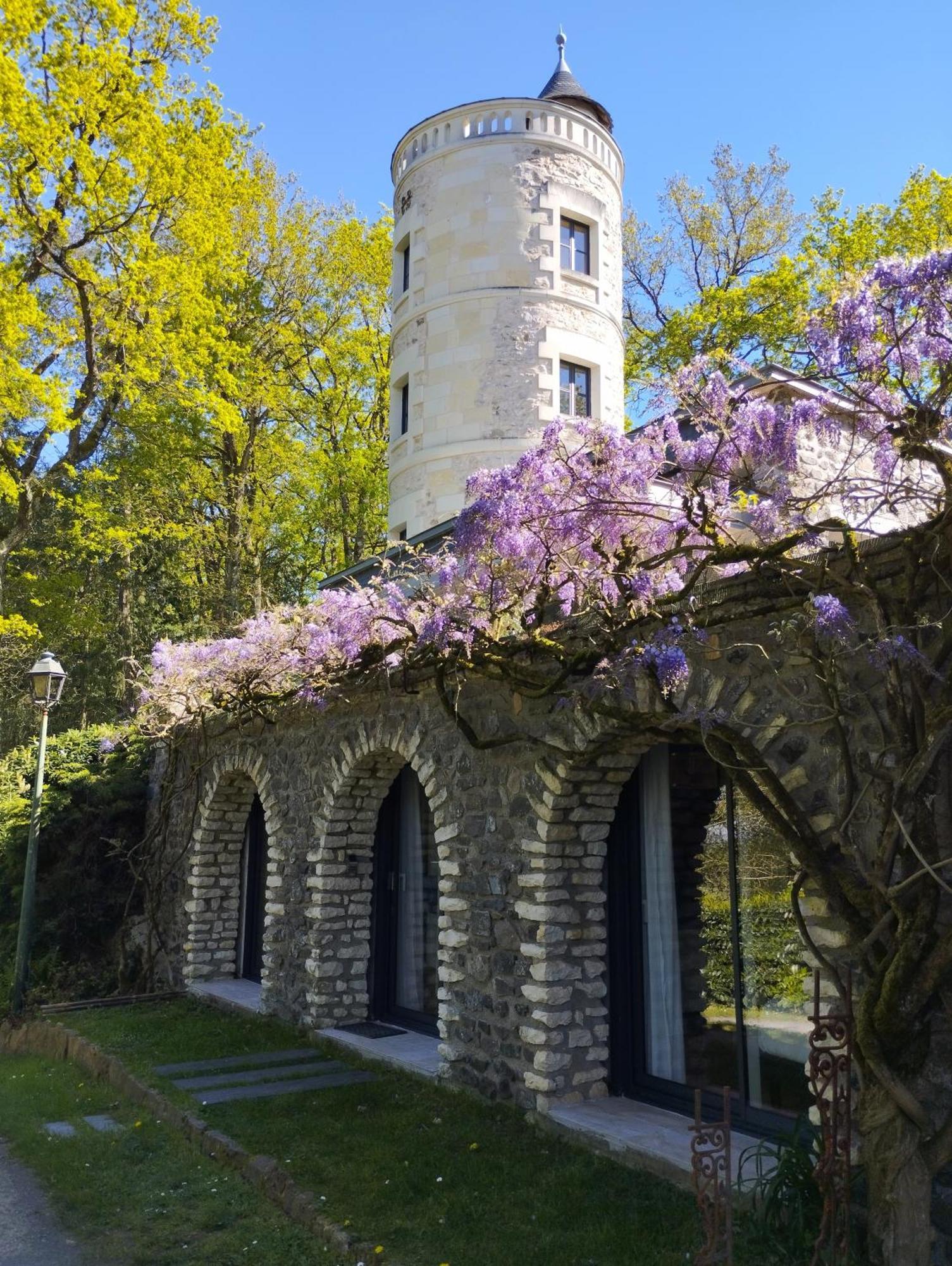 Chambres D'Hotes La Tour De Bellevue Saumur Kültér fotó